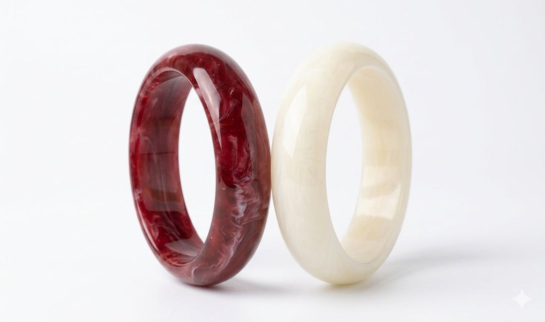 Burgundy - White cuff