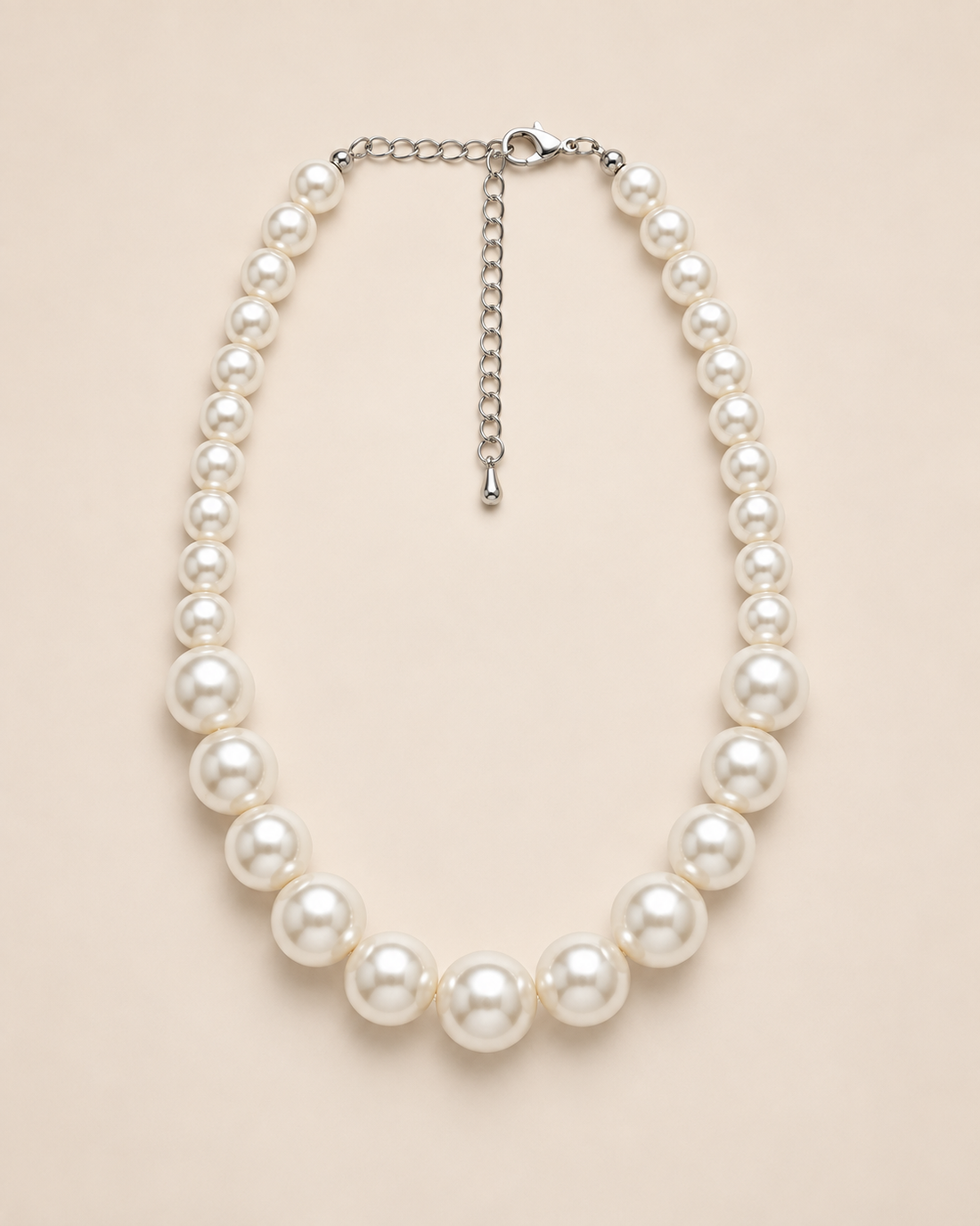 White Pearl Necklace